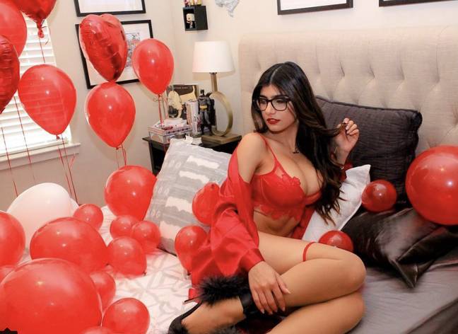 Miya Khalifa Hot Sexy Adult Video - Who is Mia Khalifa, what is her net worth and where is she from?