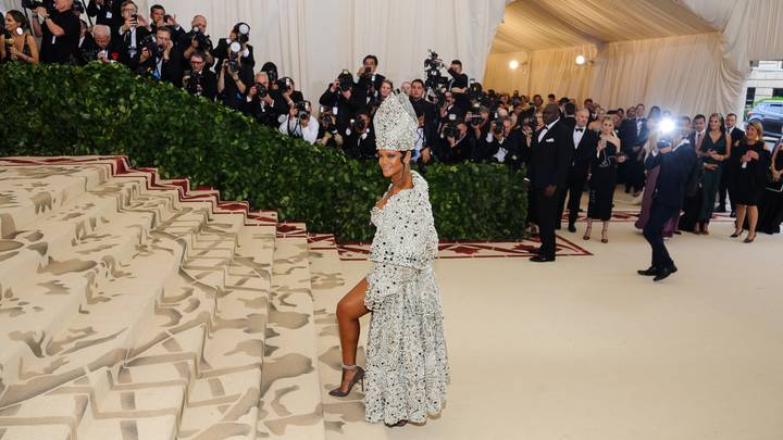 Rihanna Angers Catholic Fans By Wearing Pope Outfit To Met Ball - LADbible