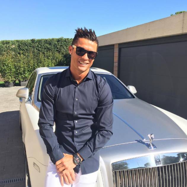Cristiano Ronaldo celebrates World Cup early with 8m euro Bugatti