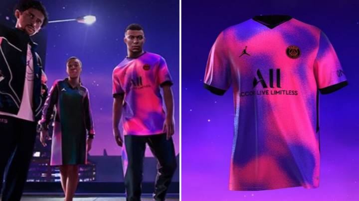 Paris Saint-Germain Unveils New Home Kit With Nike