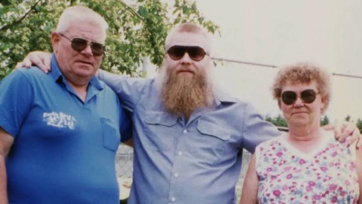 Steven Avery's Father Now 2022 - New photo of Allan Avery (Making