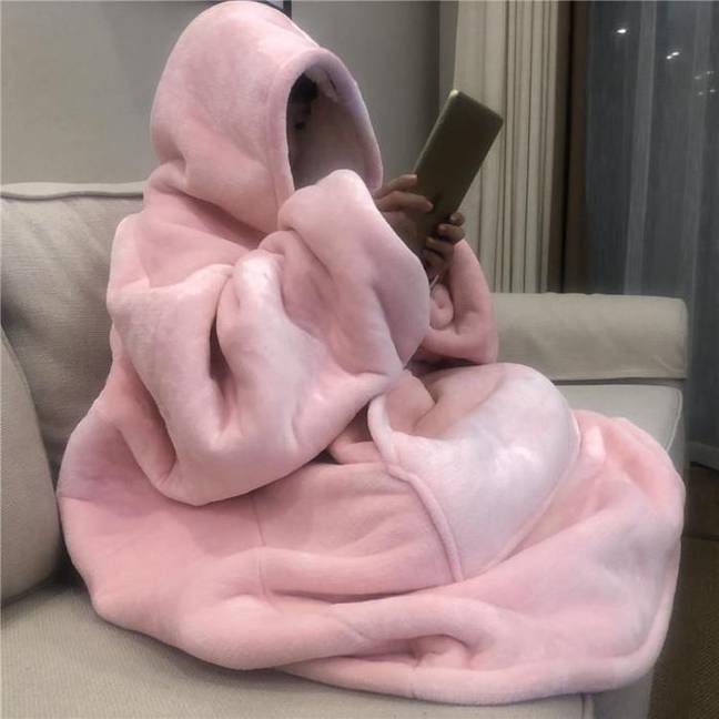 You Can Now Buy Giant Hoodie Blankets To Keep You Cosy Through Winter - Tyla