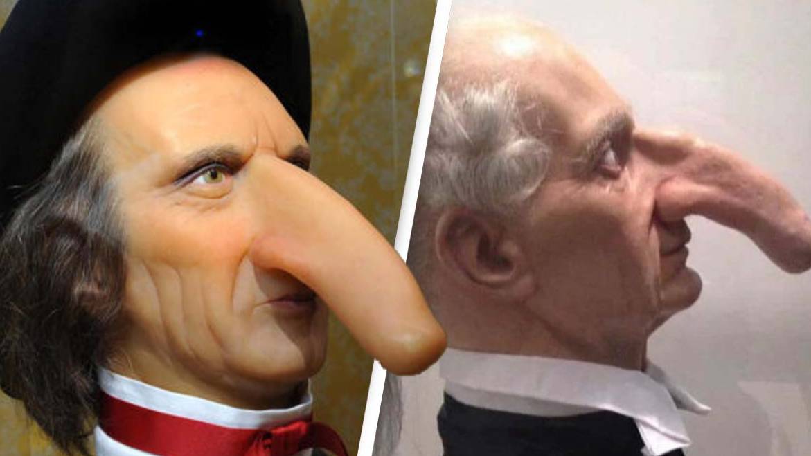 Hugt Man with the world’s longest nose is yet to have record broken