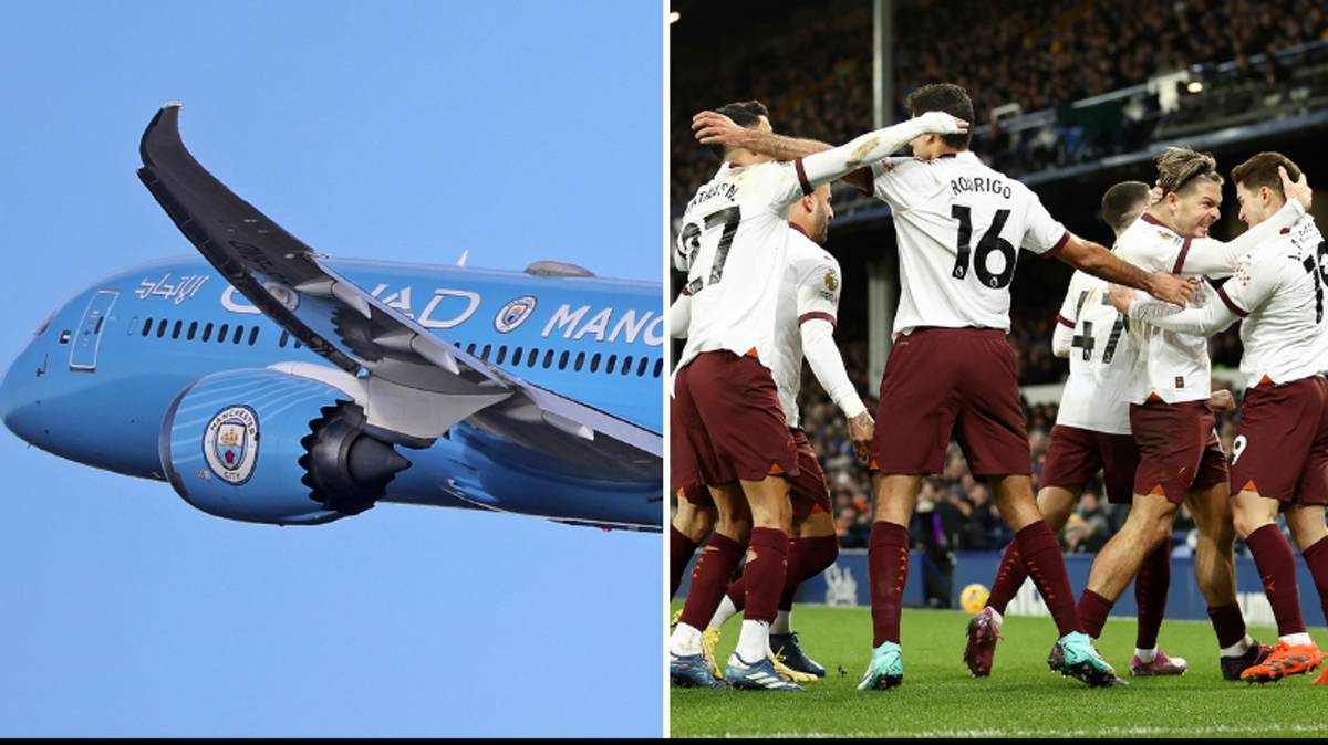Pep Guardiola was stunned by what Man City did on plane before Everton game Pep Guardiola was stunned by what Man City did on plane before Everton game