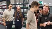 Henry Cavill Spent The Weekend At Warhammer World Hanging With Fans
