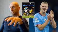 Jaap Stam expertly breaks down how to defend against Erling Haaland