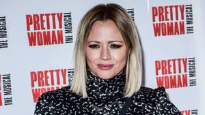Fans Vow To Unfollow Kimberley Walsh Over Controversial Holiday Photo