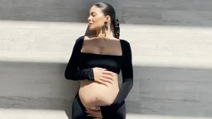 Kardashians React To Kylie Jenner's Pregnancy News
