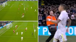 Leeds Score Two Goals In 24 Seconds Against Manchester United, It's Utter Carnage