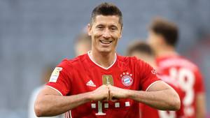 Robert Lewandowski Asks To Leave Bayern Munich As Price Tag Revealed