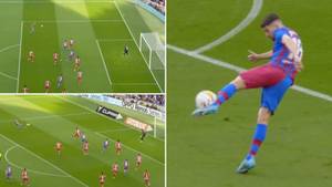 Jordi Alba Scores 'Goal Of The Season' Contender With Incredible Outside-Of-Boot Volley