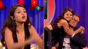 Selena Gomez immediately apologised to Alan Carr after 'insulting his voice' on talk show