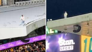 Man Charged After Taking A Leak Off SCG Roof During Wallabies Game
