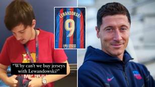 You Cannot Buy A Robert Lewandowski Shirt From Barcelona - They Have Run Out Of 'W' Letters