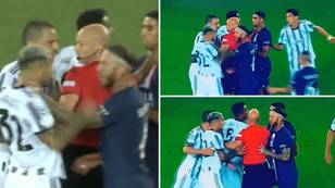Sergio Ramos grabbed Leandro Paredes by the throat in PSG 2-1 Juventus, they were teammates a WEEK ago