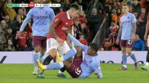 Leon Bailey lucky to avoid red card after kicking out at Lisandro Martinez