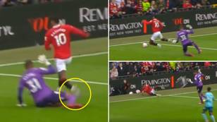 Alternate angle of Marcus Rashford's 'dive' vs Southampton tells a completely different story