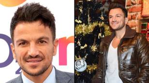 Peter Andre is calling for radio stations to ban classic Christmas song