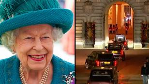 Queen Elizabeth’s coffin arrives at Buckingham Palace