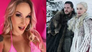 Model paid $42,000 to read all of the Game of Thrones books before new series came out