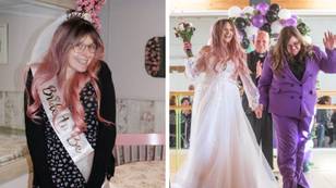 Woman marries terminally ill best friend after she was given one year to live