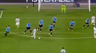 The Genius Moment Lionel Messi Attracted Attention From SEVEN Uruguay Defenders At The Same Time
