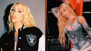 Iggy Azalea tells fans what to expect after she joins OnlyFans
