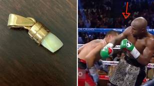 Boxer who 'knocked Floyd Mayweather's tooth out' wears it around his neck