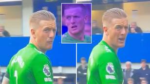 Liverpool fans spot Jordan Pickford incident with official during Everton vs Arsenal