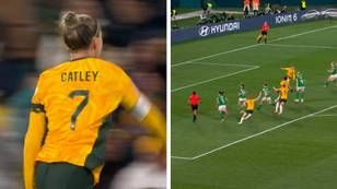Steph Catley scores the first goal of Matildas World Cup campaign