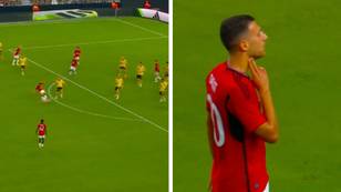Diogo Dalot scores an absolute screamer against Borussia Dortmund, he could be in for a huge season