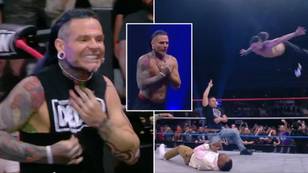 Jeff Hardy returns to wrestling for the first time in a year