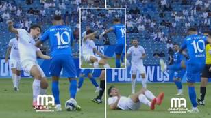 Neymar absolutely lost his head as he pushed and kicked the ball at rival player