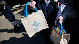 Woman Manages To Make £21K Flogging Royal Wedding Goodie Bag On eBay
