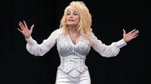 Dolly Parton Says She Won't Get The Covid-19 Vaccine 'Until More People Get Theirs'