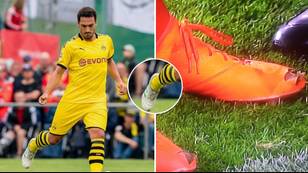 The Reason Why Mats Hummels Cuts Holes In His Boots