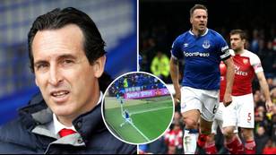 Fans Think Everton Goal's Versus Arsenal Should Have Been Disallowed 