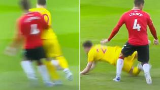 Liverpool Fans Are Furious That Lyanco's 'Foul' On Diogo Jota Wasn't Given Before Goal