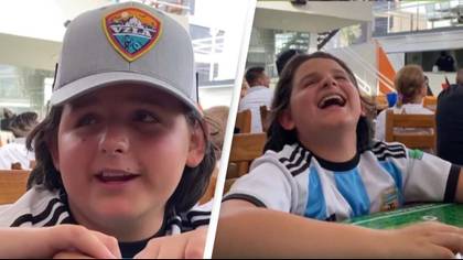 Dad helps his blind son witness Messi score at the World Cup