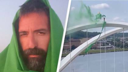 Dad Camps Out On Bridge To Protest Supreme Court Abortion Ruling
