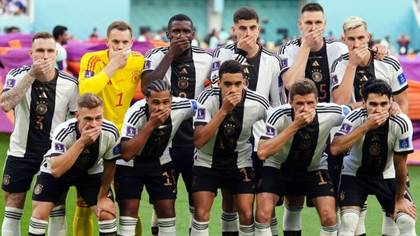 Germany players cover mouths in team photo to protest FIFA OneLove armband decision
