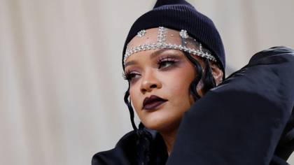 Rihanna Responds To Fan's DM Asking If She's Pregnant