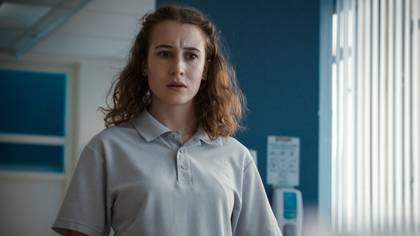 Holby City Preview Hints That Evie Will Die In Bomb Blast