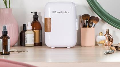 People Are Losing Their Minds Over These Beauty Mini Fridges