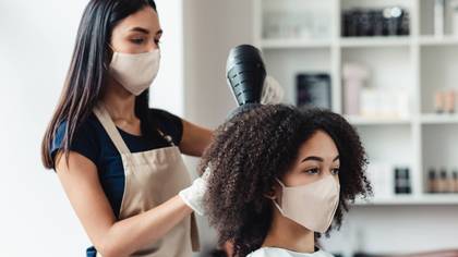 All UK Hairdressers To Learn How To Style Afro Hair As Standard