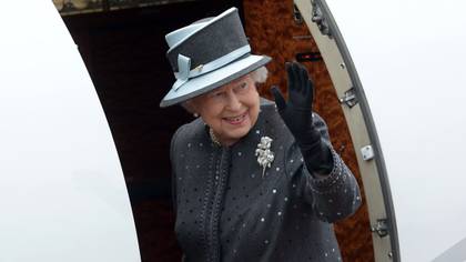 You Can Now Travel With The Queen For A Living And Get Paid £85,000