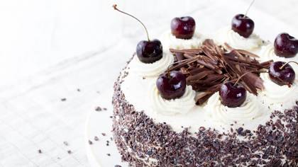'Black Forest Gâteau' Is The Hair Colour That's All Over Instagram This Season