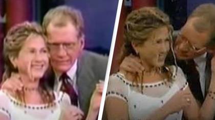 'Disturbing' David Letterman Interview Sees Talk Show Host Sucking Jennifer Aniston's Hair