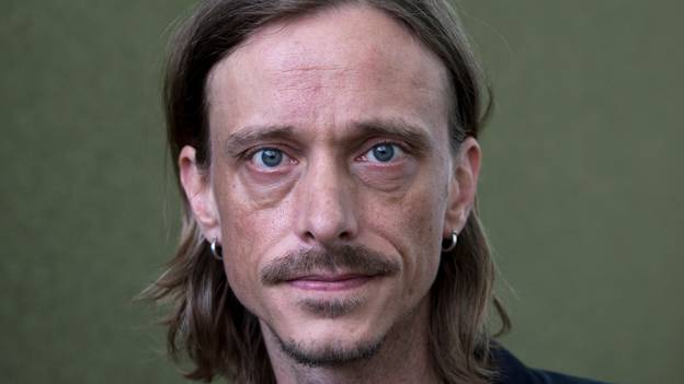 Mackenzie Crook Says Things Said On Office Couldn't Be Used In Workplace Anymore