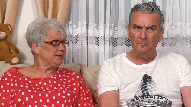 'Gogglebox' Fans Shocked As Jenny And Lee Reveal Who Caravan Really Belongs To